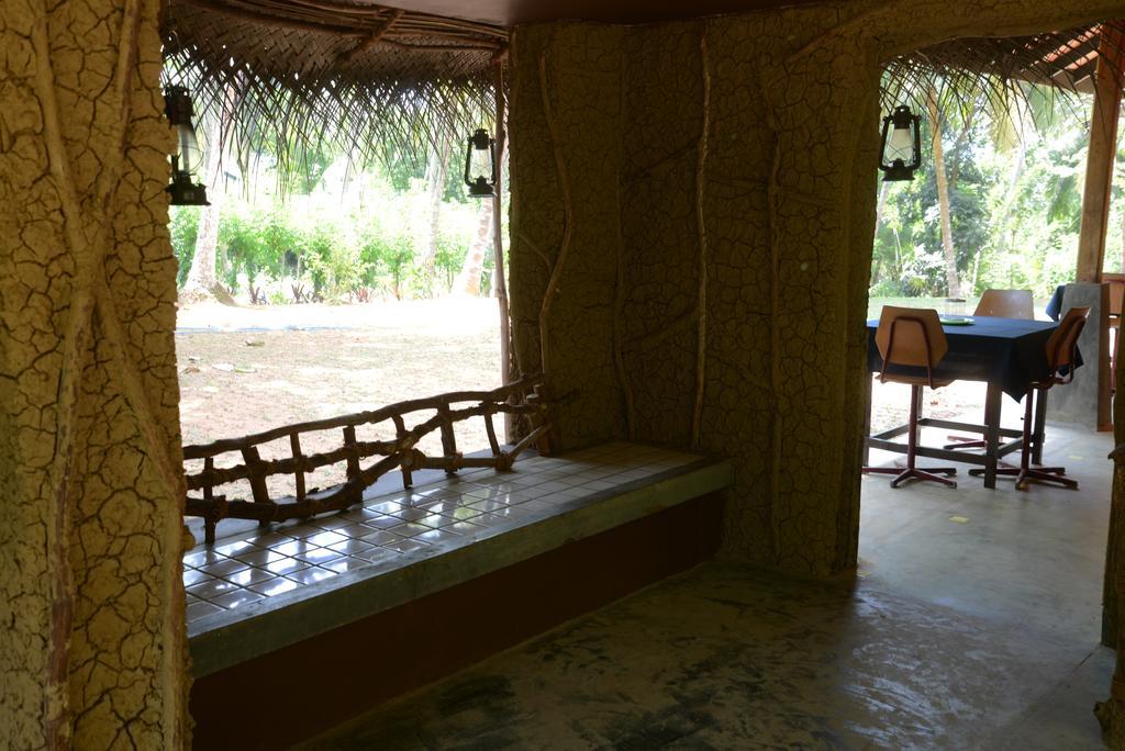 Jungle Beach Hostel Unawatuna Eksteriør billede