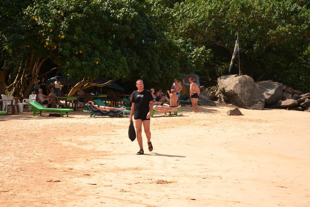 Jungle Beach Hostel Unawatuna Eksteriør billede